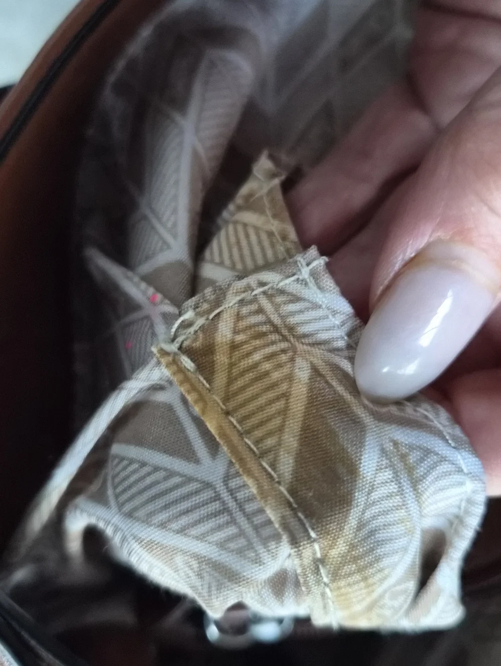 Chaps shoulder bag